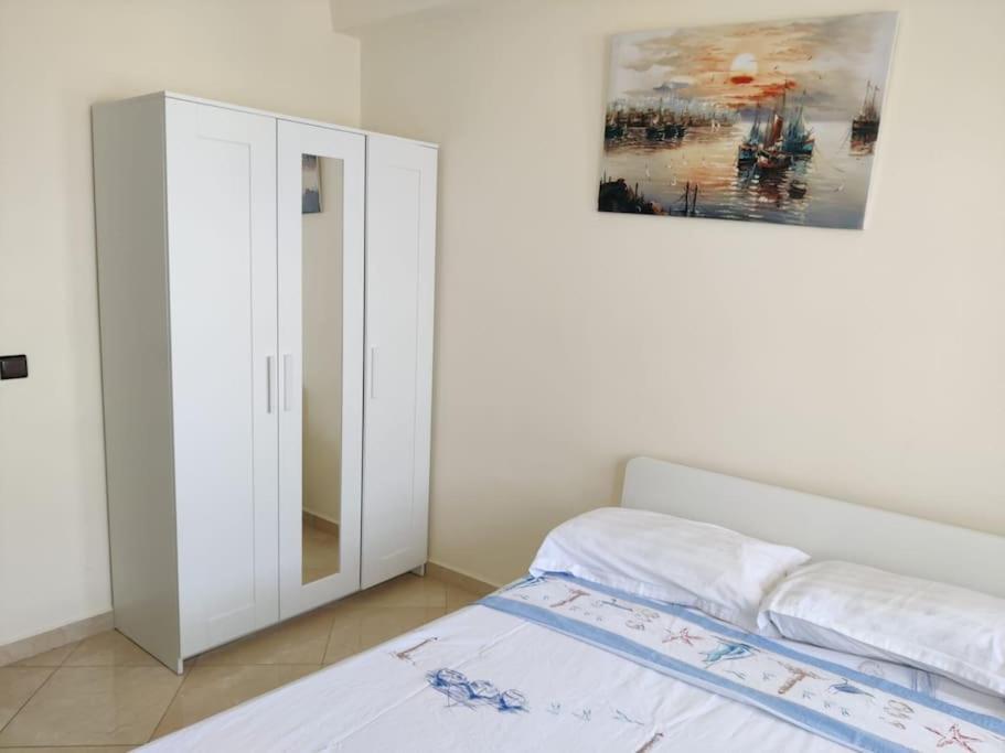 Appartement Proche De Rabat Et De L'Aeroport Sale Exterior photo